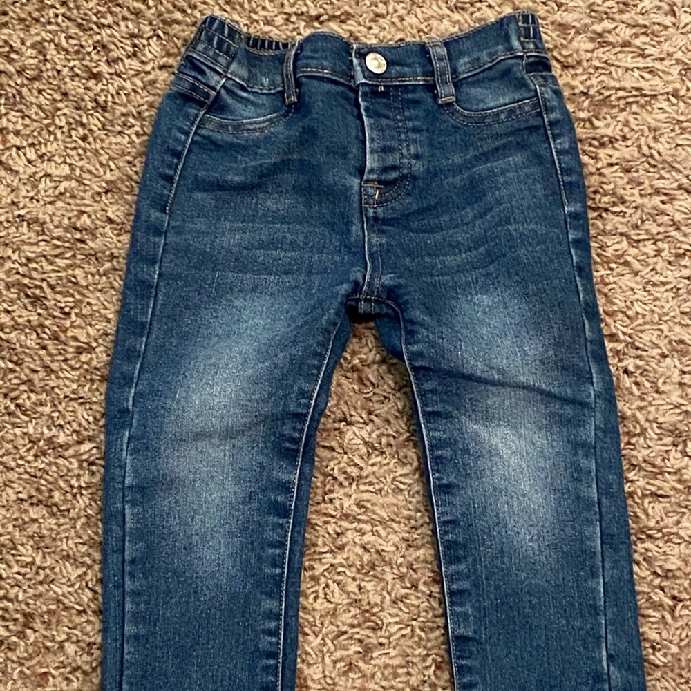 Boy’s 7 for all mankind jeans 24 m
